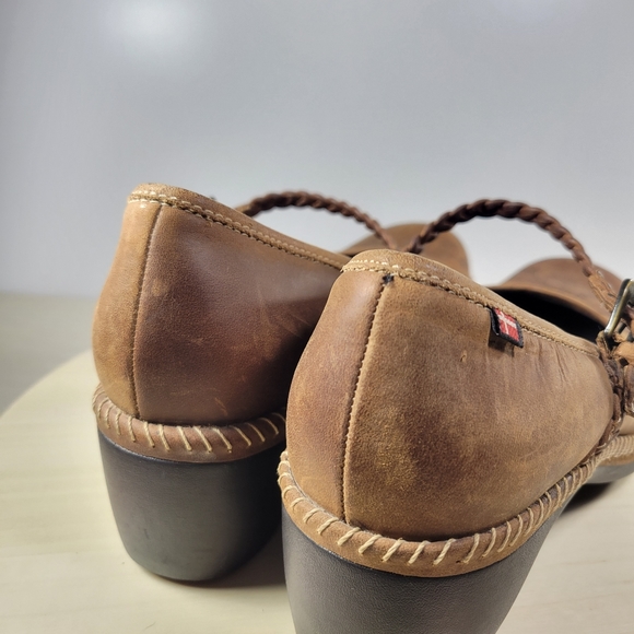 ECCO Sussex Brown Leather Floral Tooled Mary Jane Clogs Women’s size EU 39 - Picture 12 of 16